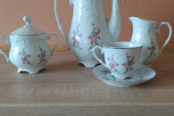 ZESTAW PORCELANOWY