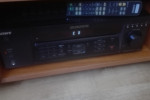 Amplituner Sony z pilotem