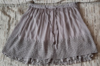 SPÓDNICZKA beżowa, regulowana talia, jak nowa