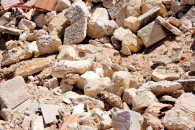 Przyjmę każda ilość gruzu i ziemi