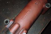 Cylinder podnośnika c 330 kompletny