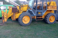 Usługi ładowarką teleskopową