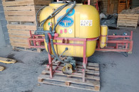 opryskiwacz zawieszany 400 L