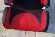 Fotelik/podstawka do auta