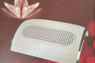 Pochłaniacz pyłu do paznokci