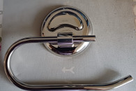 Uchwyt chromowany na ręcznik papier toaletowy