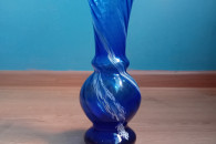 Wazon z kobaltowego szkla PRL