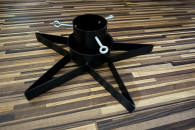 Stojak pod choinkę – uratuj święta!