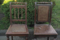 KRZESŁA ANTYCZNE Z LITEGO DREWNA