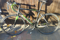 Rower szosowy giant + dodatki