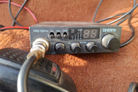 CB RADIO UNIDEN PRO 520 XL