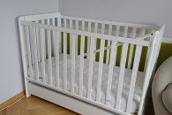 Łóżeczko dziecięcd