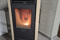 Piecyk, kominek na pellet Ravelli R70