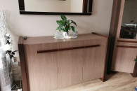 Meble do salonu z lustrem