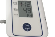 CIŚNIENIOMIERZ OMRON M2 BASIC