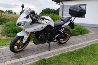 Yamaha fz8