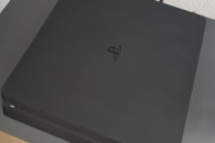 Konsola PS4 Slim